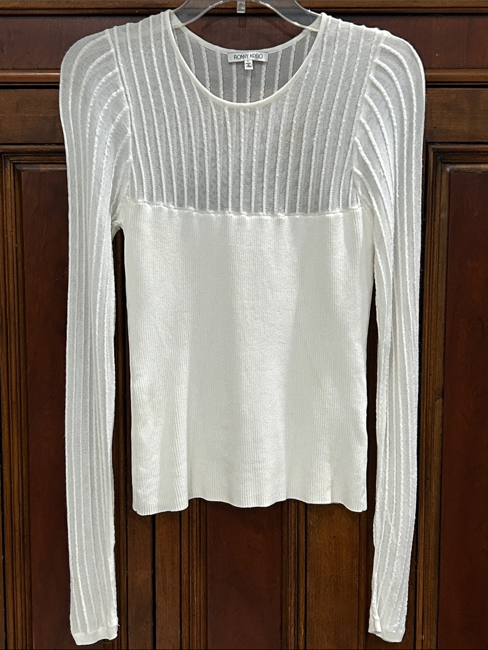 Ronny Kobo Collection top.      Size Large